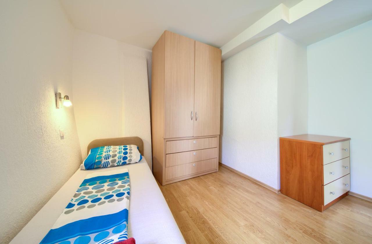Holiday Home Traum Krk Town Exterior photo