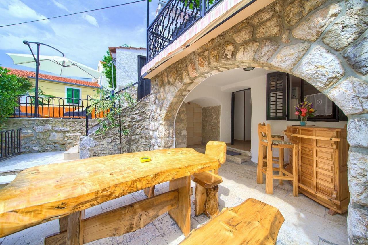 Holiday Home Traum Krk Town Exterior photo